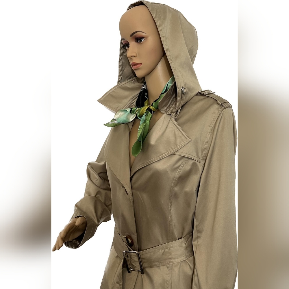 Coat - Picture 3 of 5